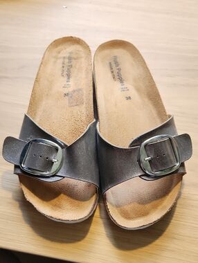Hush Puppies Metallic Grey Single-Buckle Slide Sandals